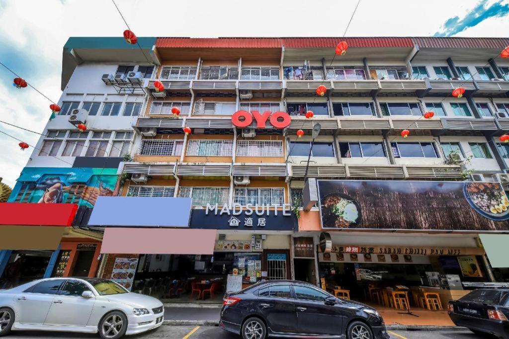Oyo 43993 Madsuite Κότα Κιναμπαλού Εξωτερικό φωτογραφία