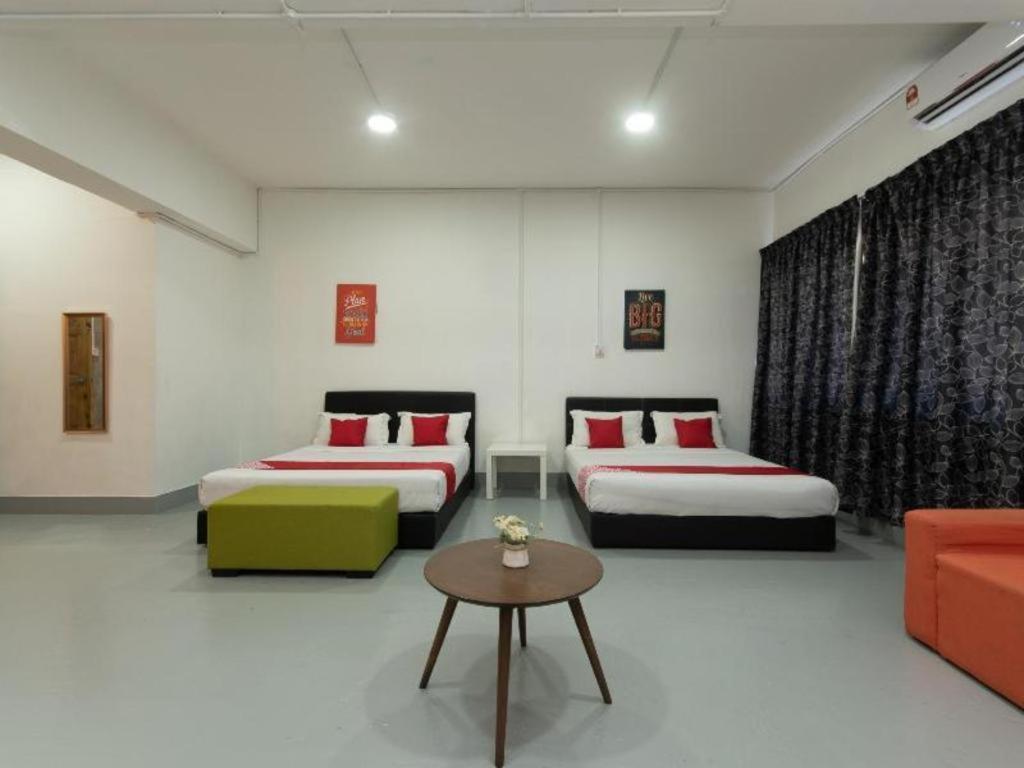 Oyo 43993 Madsuite Κότα Κιναμπαλού Εξωτερικό φωτογραφία