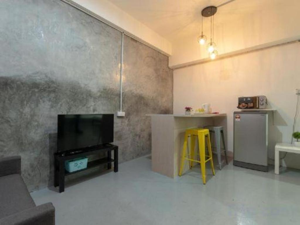 Oyo 43993 Madsuite Κότα Κιναμπαλού Εξωτερικό φωτογραφία