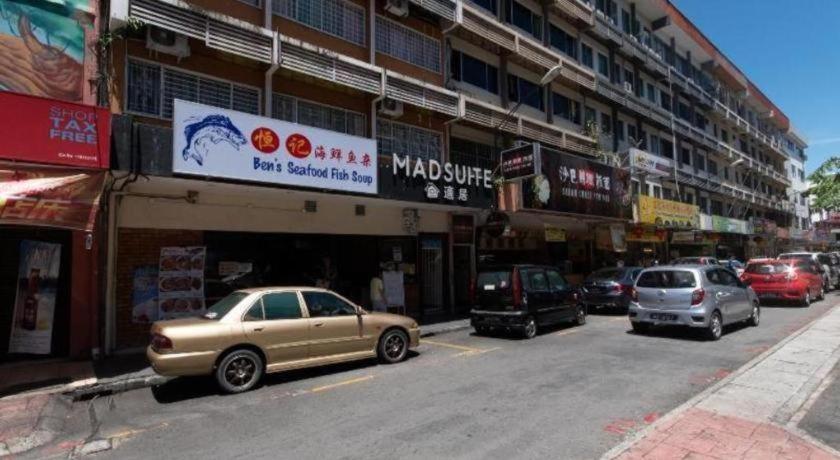 Oyo 43993 Madsuite Κότα Κιναμπαλού Εξωτερικό φωτογραφία