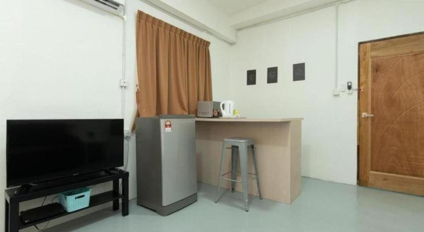 Oyo 43993 Madsuite Κότα Κιναμπαλού Εξωτερικό φωτογραφία